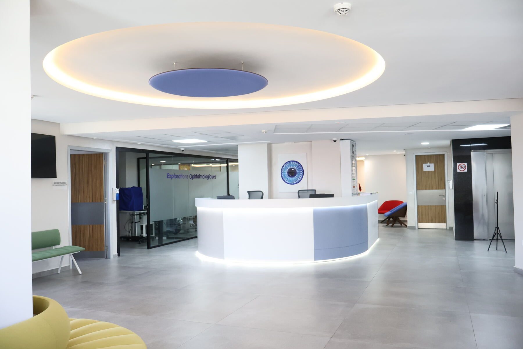 Accueil d'Inter Eye Center, le pôle ophtalmologique d'Inter Clinic